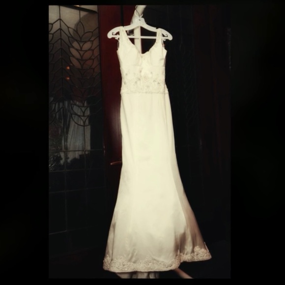 Bliss by Monique Lhuillier Trumpet dress - Picture 2 of 4